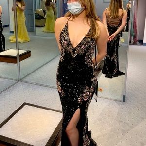 Primavera couture black prom dress